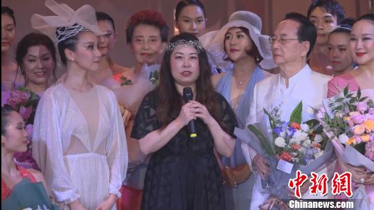 华裔时装设计师Grace　Chen。　康玉湛 摄