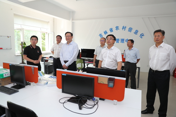 为农村一二三产业融合发展提供技术支撑