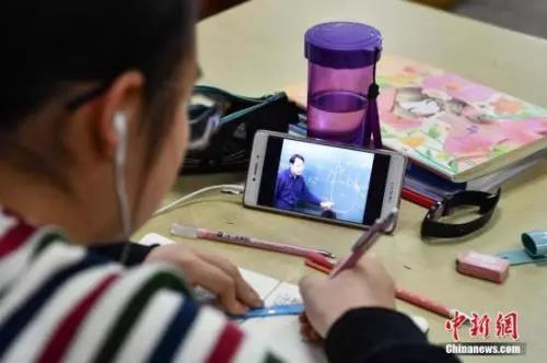 点击进入下一页