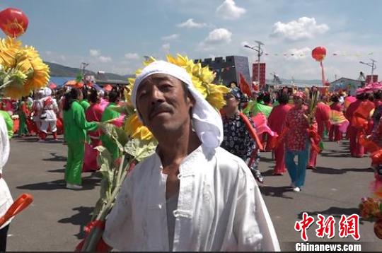 点击进入下一页