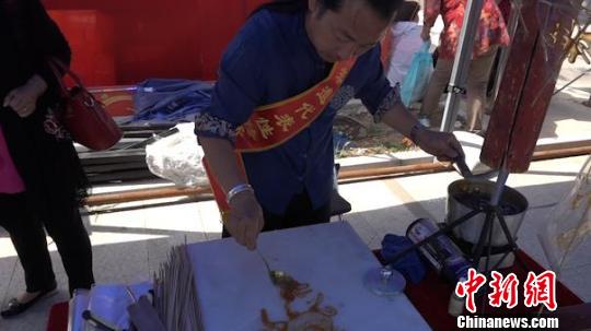 点击进入下一页