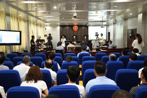 点击进入下一页