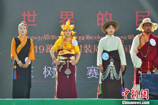 图为晋级复赛的参赛选手?！÷车ぱ?摄