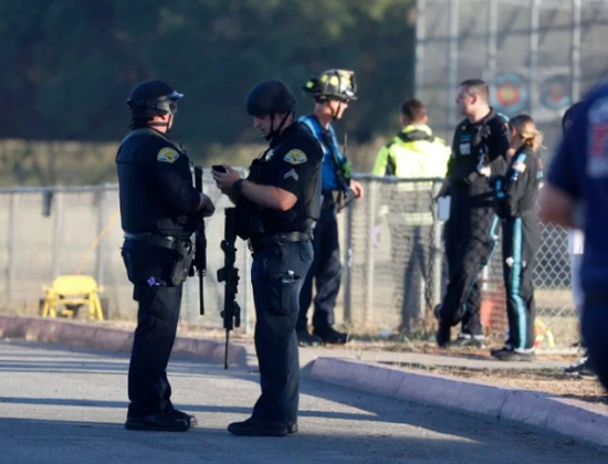 美国美食节枪击案目击者：有两名枪手 无目的扫射