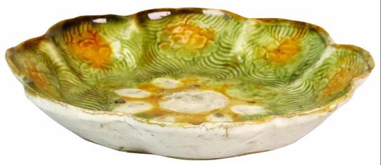 ▌辽三彩花口盘