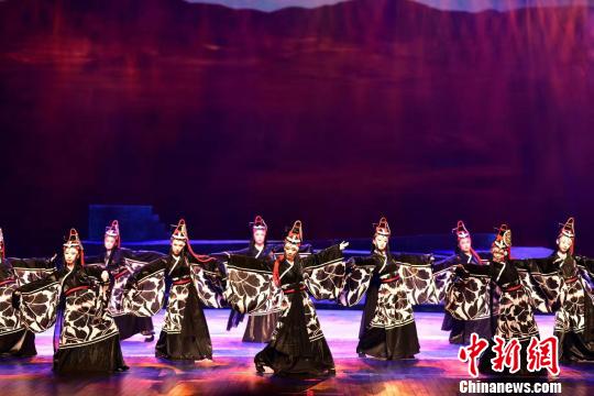 图为甘肃少数民族剧目展演。(资料图) 钟欣 摄