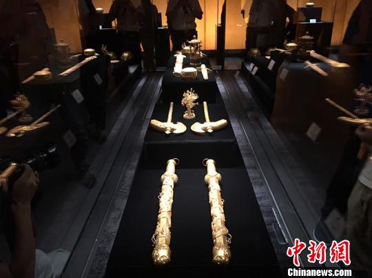 图为展示的藏品。