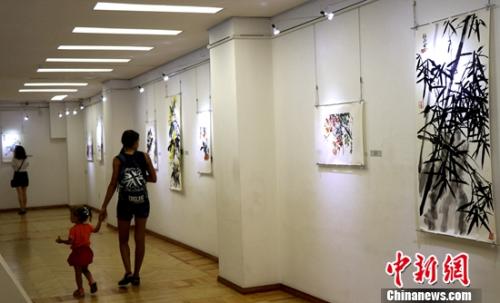 点击进入下一页