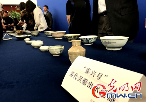 清代沉船文物归国 “泰兴号”190余件瓷器入藏国博