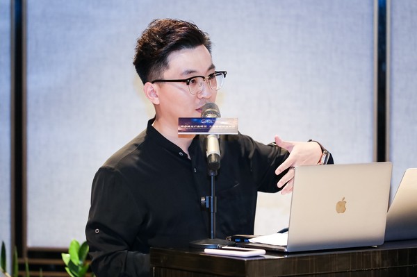 富侨弘之颐北京分公司总经理王春晖在推介会中致辞