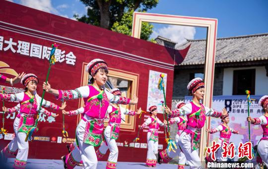 图为大理影会开幕式 陈静 摄