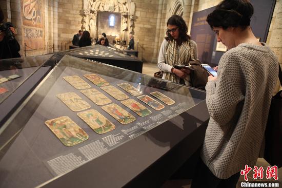 点击进入下一页