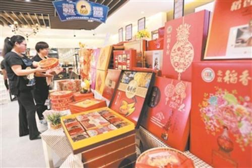 陈晓东 摄 中新社