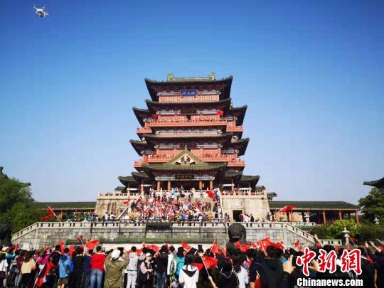 江西南昌启动首届中小学生非遗文创大赛（图）