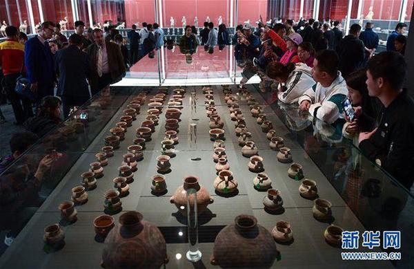 点击进入下一页