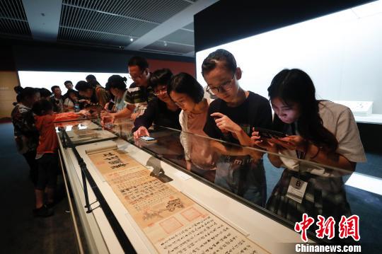 伯远帖、曾伯克父青铜组器等六百余流失文物讲述“回家”故事