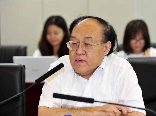 国家科技部发展战略研究院原副院长、清华大学交叉医学研究院生物经济中心主任王宏广