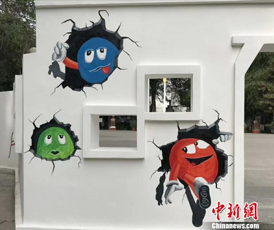 图案惟妙惟肖，立体感强?！≈芄?摄