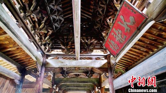 如龙桥 萧遥 摄