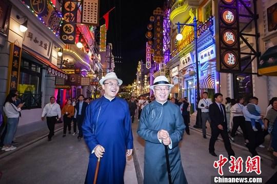 点击进入下一页