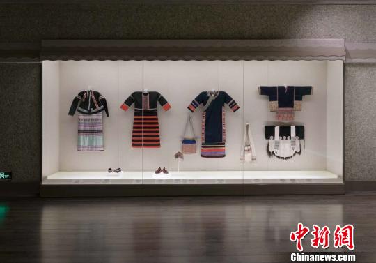 “花满申城——上海博物馆少数民族工艺馆新陈列”。上海博物馆 供图