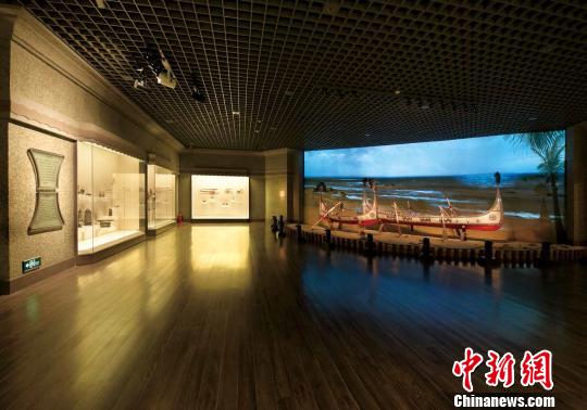 “花满申城——上海博物馆少数民族工艺馆新陈列”。上海博物馆 供图