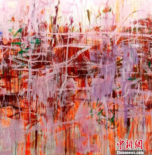 展出的俞晓刚作品之一。　杨伏山 摄