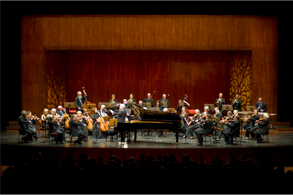 安德烈亚·巴尔卡室内乐团