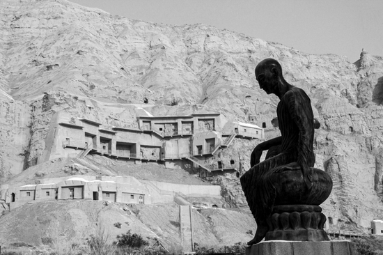 克孜尔千佛洞 尔冬强