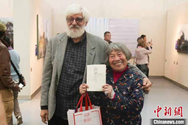 第五届桃花潭畔国际艺术家创作营作品展在合肥开展