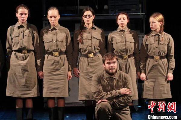 图为俄罗斯马斯特卡雅剧院话剧《这里的黎明静悄悄》剧照。(主办方提供)