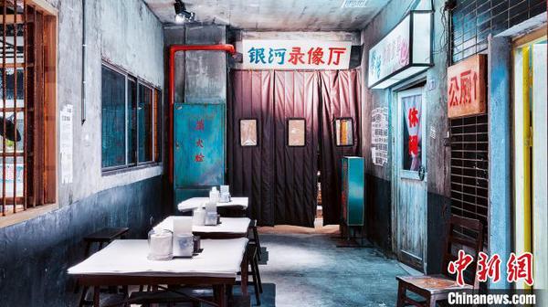 老长沙场景在文和友店内随处可见。供图