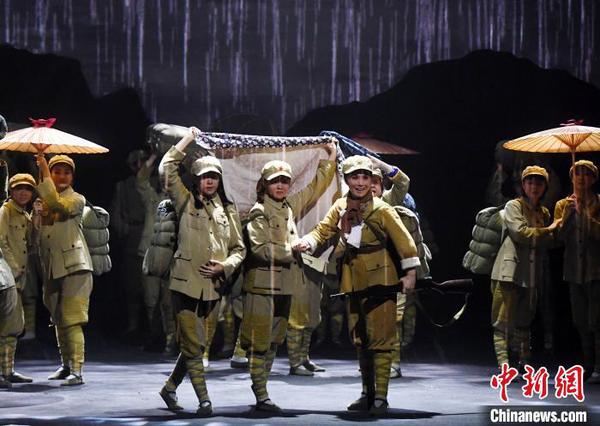 闽剧《生命》获得中宣部第十五届精神文明建设“五个一工程”优秀作品奖?！〖钦吡蹩筛?摄