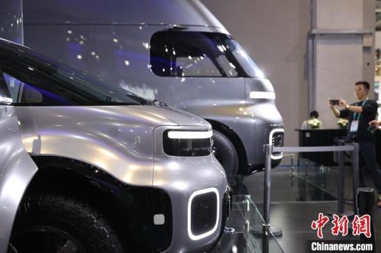 资料图：不少美国企业把新品首发地放在进博会，争取更多市场。<a target='_blank' href='http://www.chinanews.com/'>中新社</a>记者 张亨伟 摄