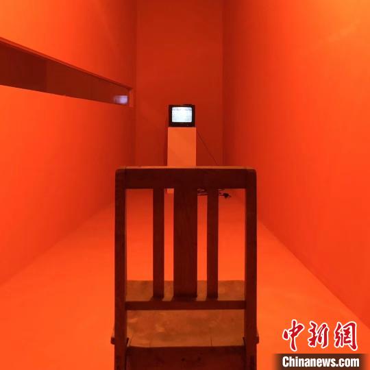 点击进入下一页