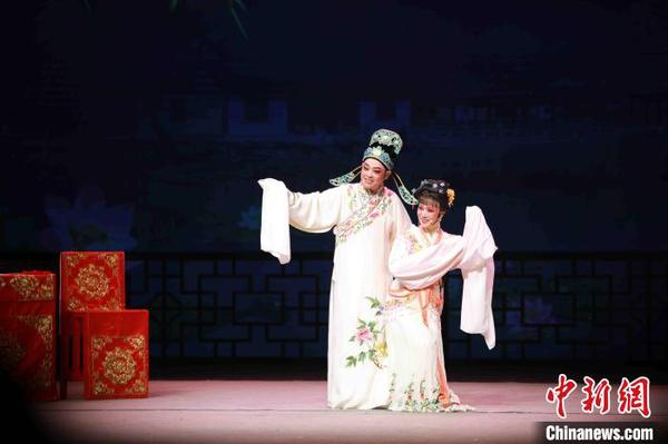 大运河畔越音袅袅：“超级IP”携戏曲艺术“舞动”芳华