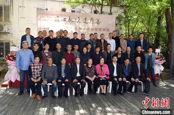 中国工艺美术大师林学善师徒传承展启幕“匠心永续达摩善”