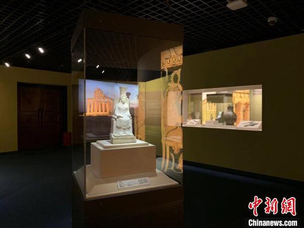 图为展览现场?！≡酪劳?摄