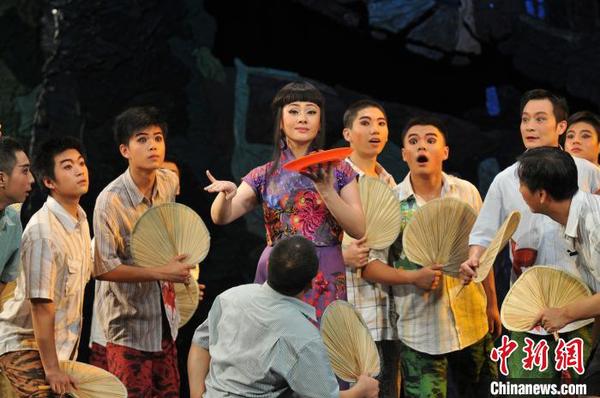 “汉口女人三部曲”在京拉开巡演大幕刘子薇关栋天带来最地道汉味