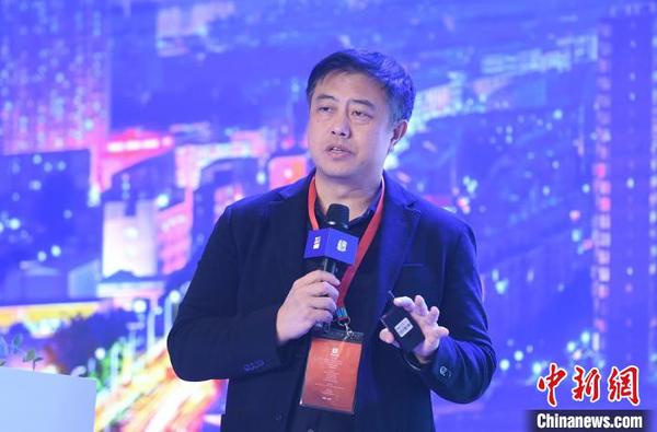 清华大学建筑学院副教授周榕作主题演讲?！⊥醺?摄