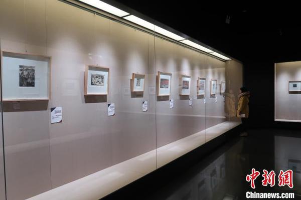 12月17日，《印记？中国革命历史版画展》在沈阳“九？一八”历史博物馆展出?！『?摄