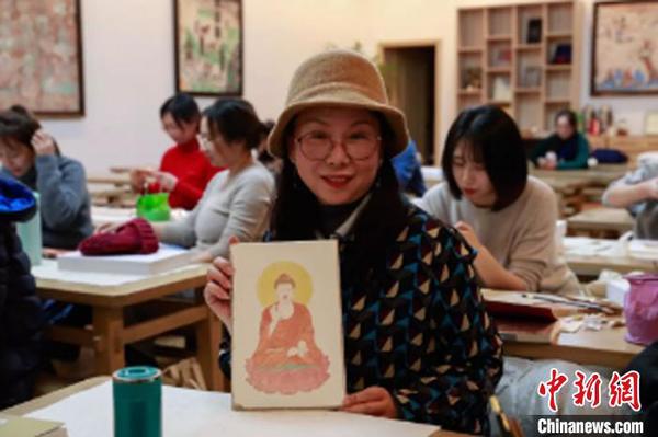 莫高学堂开营：两岸三地爱好者感受敦煌“冬日之美”