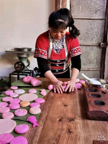 点击进入下一页