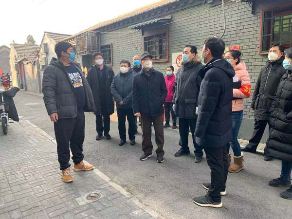 宋铁健主席带队深入街道社区督导，全面落实疫情防控工作
