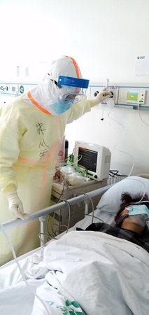 北京大学人民医院重症医学科主任医师朱凤雪