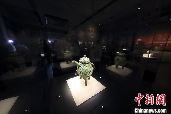 山西青铜博物馆文物?！≌旁?摄