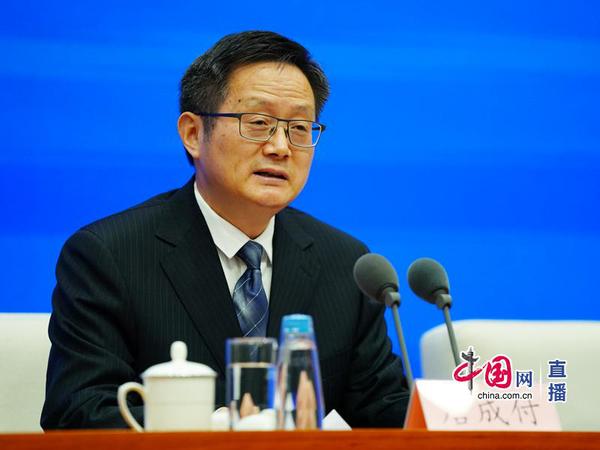 民政部副部长詹成付