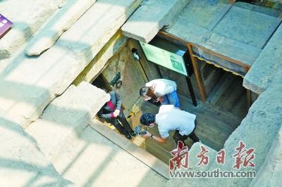 点击进入下一页