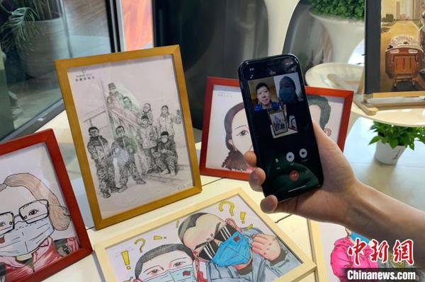 宁夏画师笔尖上的战“疫”：为援湖北医疗队送上珍贵肖像画