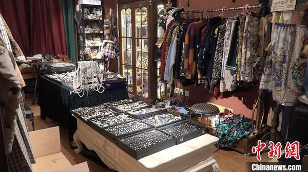 点击进入下一页